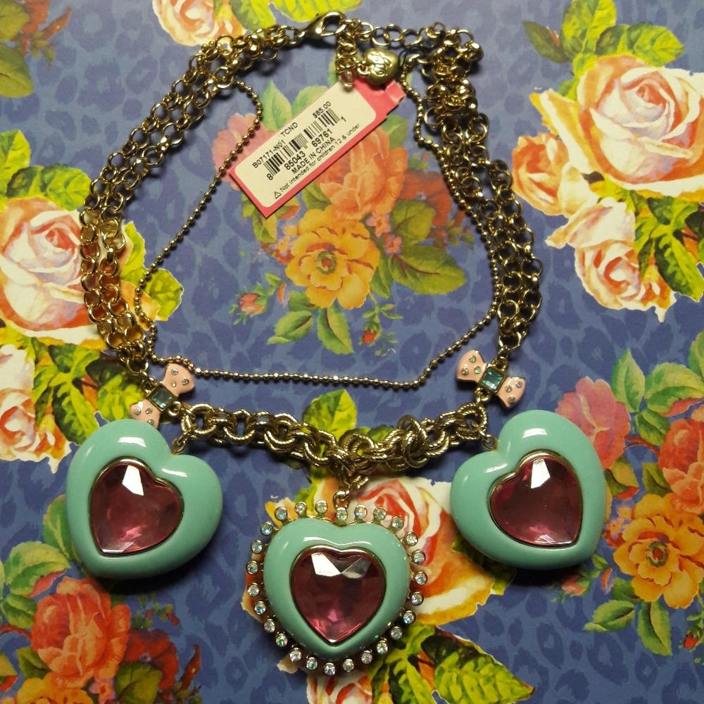 Betsey Johnson rhinestone blue hearts necklace